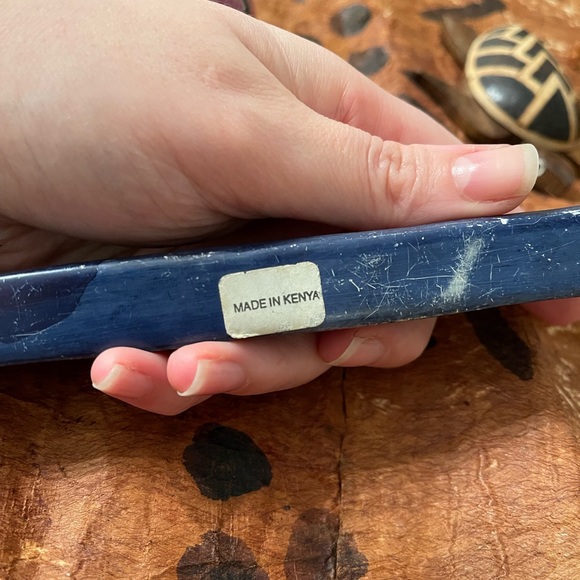 Handmade Kenyan Hand Carved Stone & Wood Figurines - Picture 7 of 9